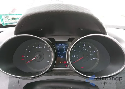 2012 Hyundai Veloster Base W/Red/Black from USA, damaged, VIN KMHTC6AD9CU070372